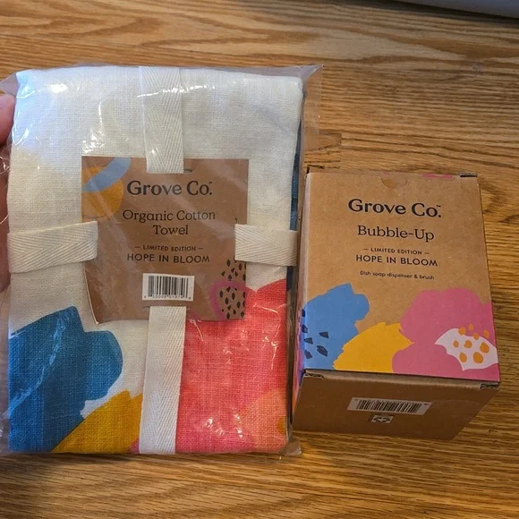 Hope in Bloom Kitchen Set - Picture 2 of 4